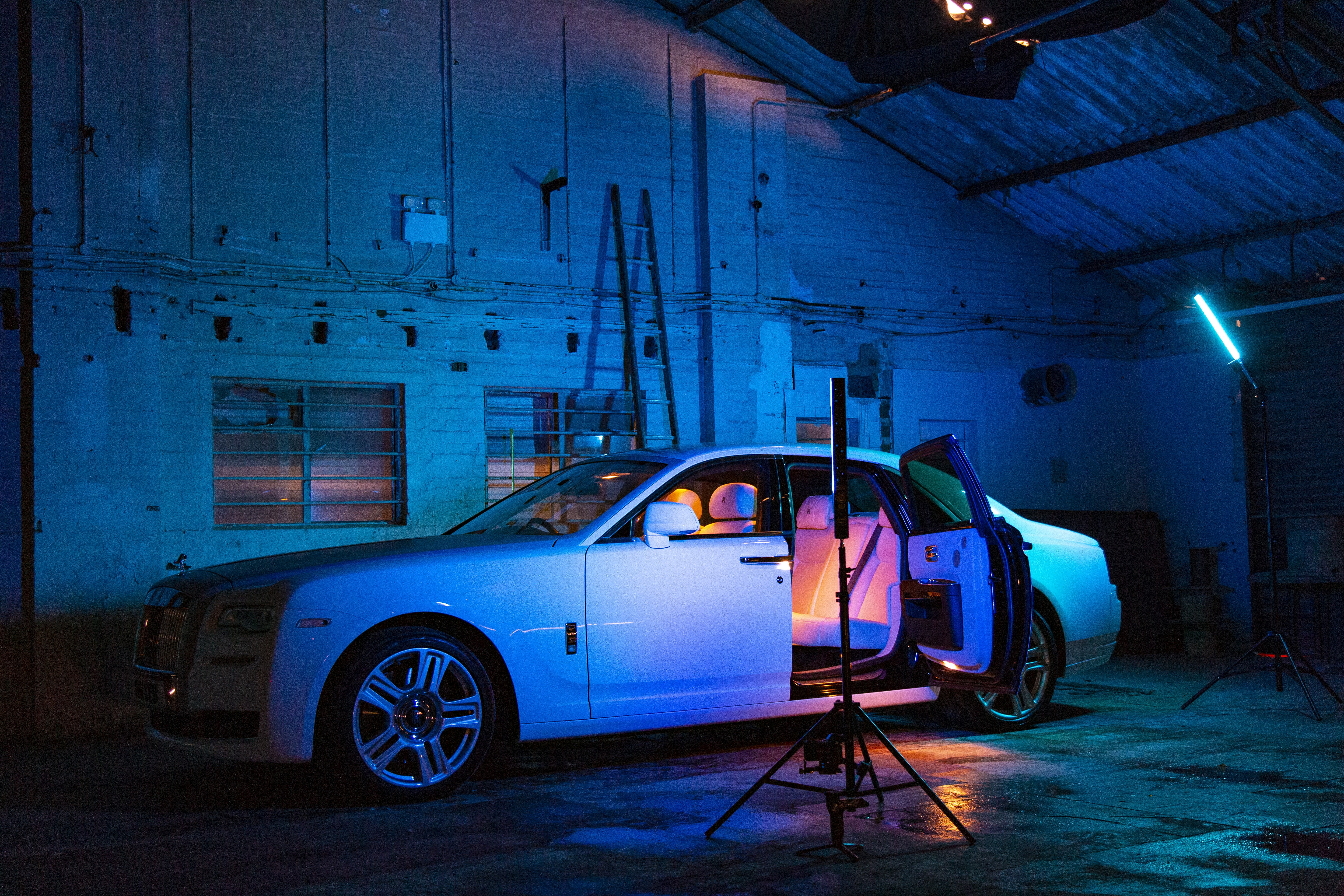 Ghost studio neon